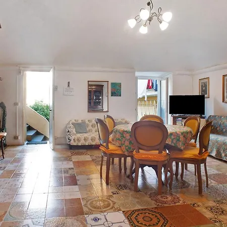 Casa Paola Levanto